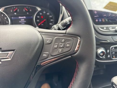Used 2023 Chevrolet Equinox RS w/ RS Leather Package AWD/4WD image 22
