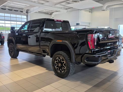 New 2026 GMC Sierra 2500 AT4X w/ LPO, Black Badging Package AWD/4WD image 27