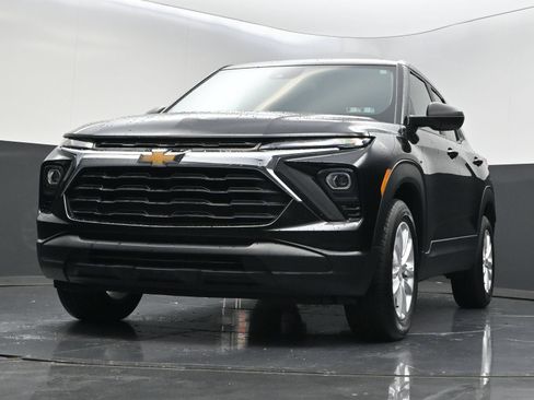 Certified 2024 Chevrolet TrailBlazer LS w/ LS Convenience Package AWD/4WD image 39