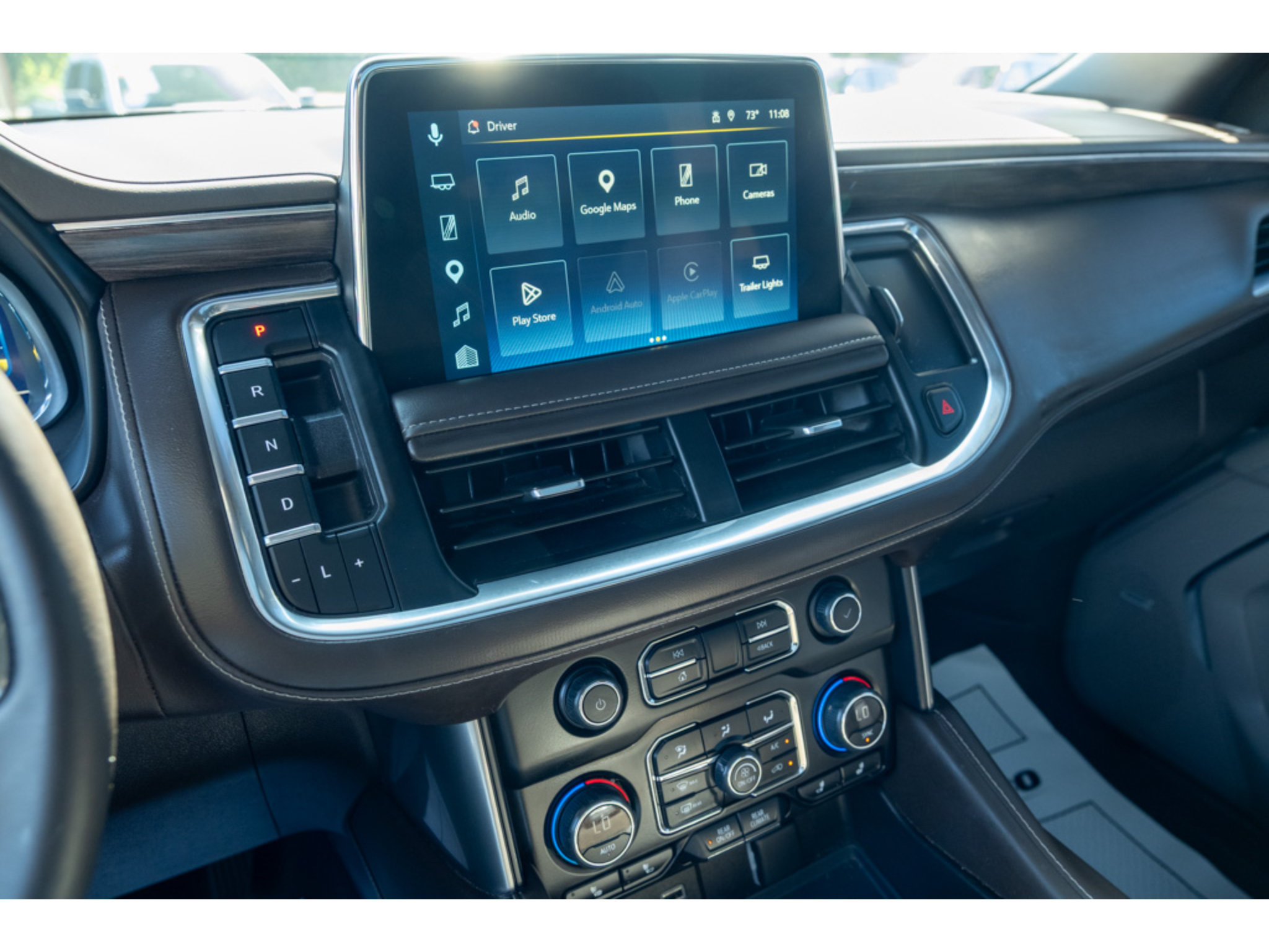 Used 2023 Chevrolet Tahoe Z71 w/ Luxury Package AWD/4WD image 23
