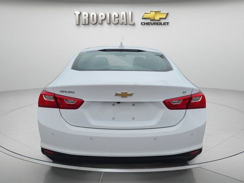 Used 2025 Chevrolet Malibu LT image 4