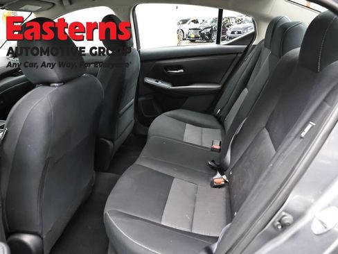 Used 2024 Nissan Sentra SV FWD image 21