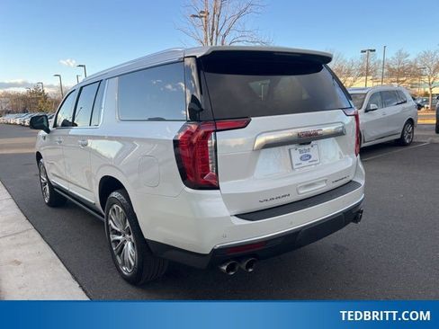 Used 2021 GMC Yukon XL Denali image 6