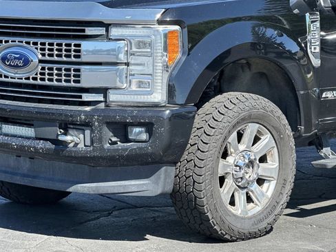 Used 2017 Ford F350 Platinum w/ Platinum Ultimate Package AWD/4WD image 8
