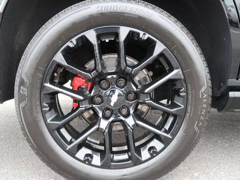 Certified 2023 Chevrolet Tahoe High Country image 13