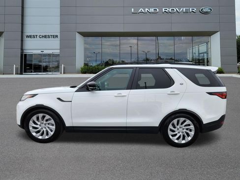 Certified 2025 Land Rover Discovery S AWD/4WD image 5