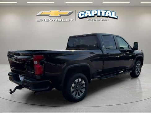 Used 2024 Chevrolet Silverado 2500 Custom w/ Custom Value Package AWD/4WD image 6