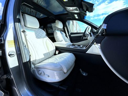 New 2026 Genesis GV80 3.5T Prestige image 11