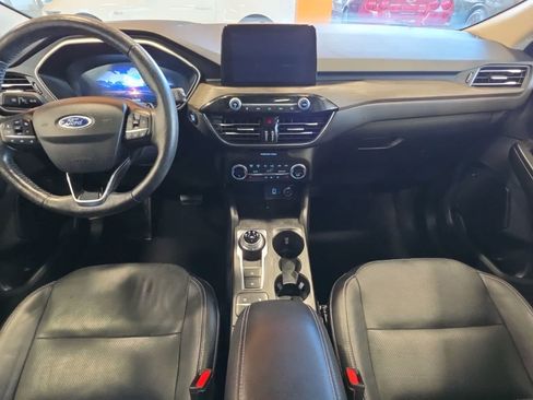 Used 2020 Ford Escape Titanium w/ Titanium Premium Package 2.0 AWD/4WD image 34