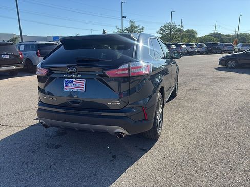 Used 2023 Ford Edge Titanium AWD/4WD image 6