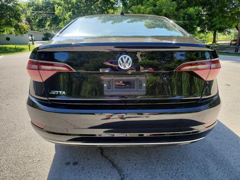 Used 2019 Volkswagen Jetta S w/ Driver Assistance Package FWD image 9