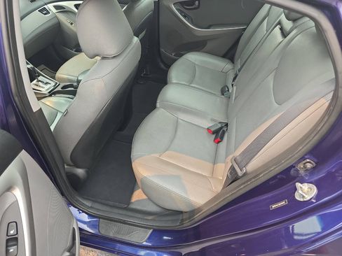 Used 2013 Hyundai Elantra Limited FWD image 11