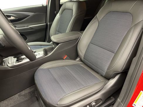 New 2026 Buick Envista Sport Touring w/ Convenience I Package FWD image 8