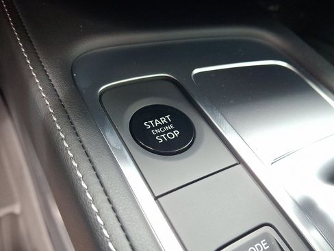 New 2026 INFINITI QX60 Luxe w/ Cargo Package image 17