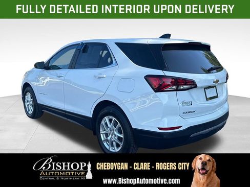 Used 2022 Chevrolet Equinox LT AWD/4WD image 3