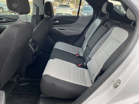 Used 2024 Chevrolet Equinox LS image 18