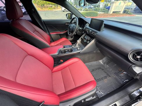 Used 2024 Lexus IS 300 F Sport RWD image 12