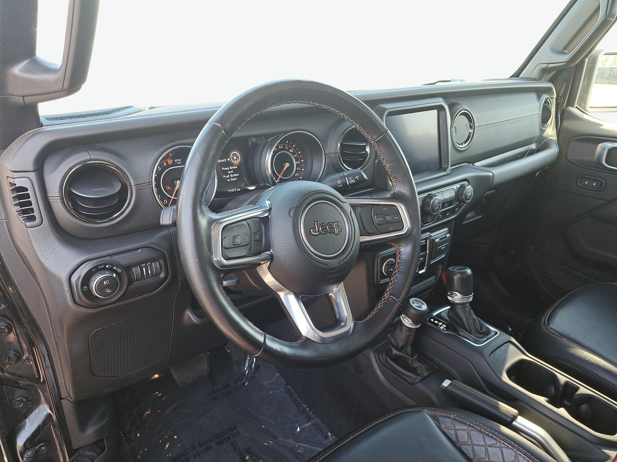 Certified 2021 Jeep Gladiator Overland AWD/4WD image 16