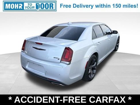 Used 2021 Chrysler 300 S RWD image 6