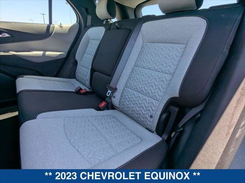 Used 2023 Chevrolet Equinox LS FWD image 21