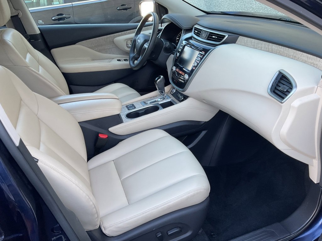Used 2023 Nissan Murano SV w/ Cargo Package AWD/4WD image 17