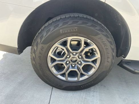 Used 2025 Ford Expedition Active RWD image 33