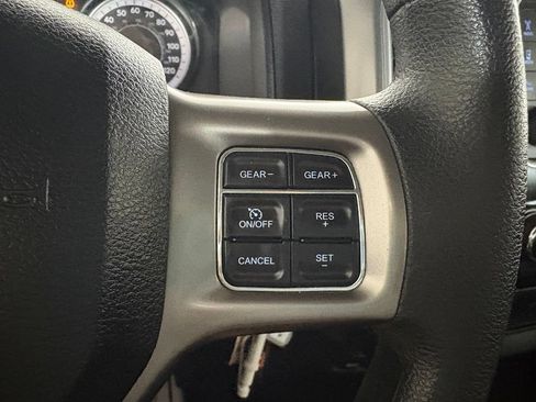 Used 2022 RAM 1500 Classic SLT RWD image 17