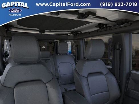 New 2026 Ford Bronco Outer Banks w/ Sasquatch Package image 12