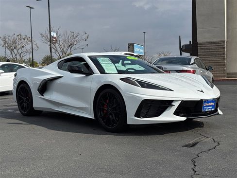 Used 2025 Chevrolet Corvette Stingray 1LT image 4