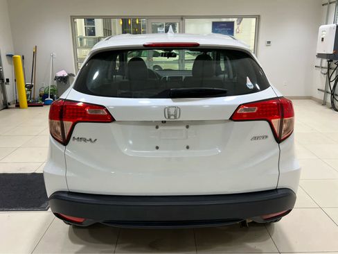Used 2016 Honda HR-V LX image 6