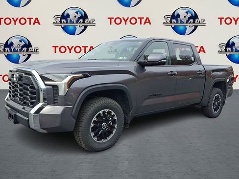 Used 2022 Toyota Tundra SR5 w/ TRD Off-Road Premium Package image 3
