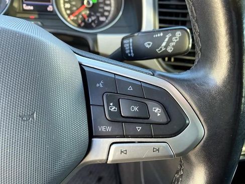 Used 2021 Volkswagen Atlas SE image 19