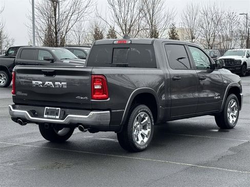 New 2026 RAM 1500 4x4 Crew Cab image 7