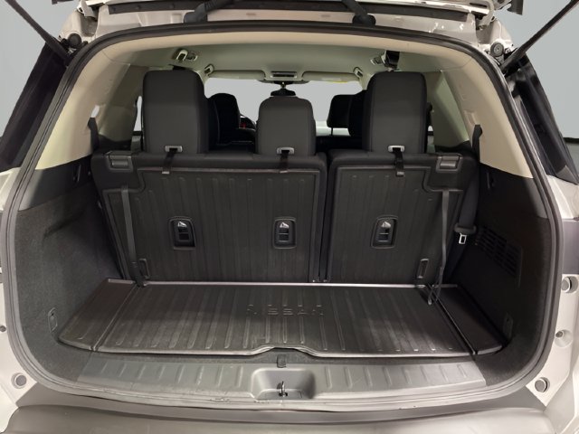 Used 2024 Nissan Pathfinder SV w/ Cargo Package AWD/4WD image 26