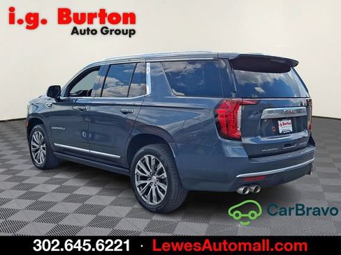 Certified 2021 GMC Yukon Denali w/ Denali Premium Package AWD/4WD image 4