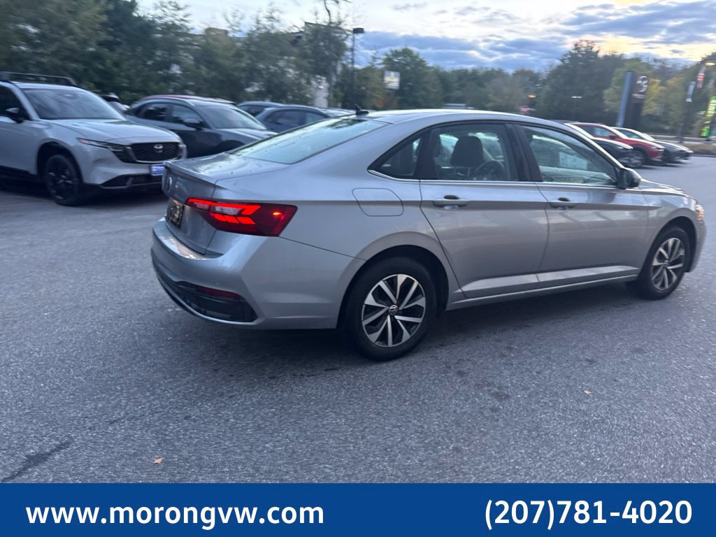 Used 2023 Volkswagen Jetta S FWD image 5