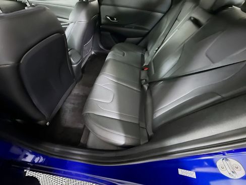 Certified 2023 Hyundai Elantra Limited FWD image 30