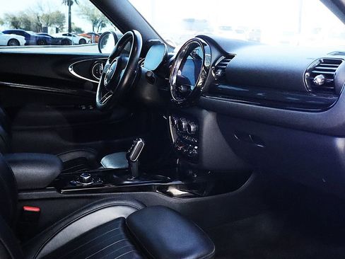 Used 2022 MINI Cooper Clubman S image 40