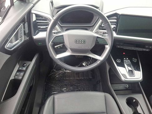Used 2022 Audi Q4 e-tron Premium Plus image 21