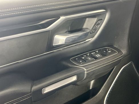Used 2022 RAM 1500 Laramie w/ Sport Appearance Package image 17