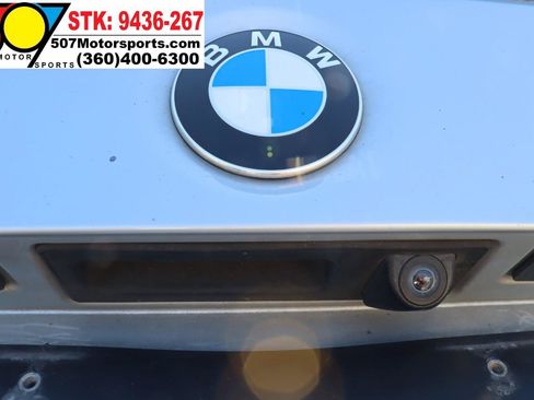 Used 2015 BMW 320i Sedan RWD image 16