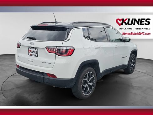 Used 2025 Jeep Compass Limited AWD/4WD image 10