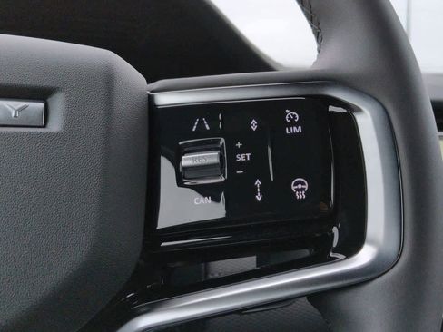 New 2026 Land Rover Discovery Sport Landmark image 26