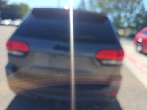 Used 2015 Jeep Grand Cherokee Overland AWD/4WD image 5