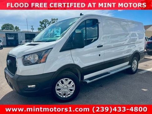 Used 2023 Ford Transit 250 250 Low Roof w/ Exterior Upgrade Package image 2