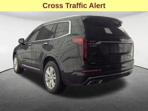 Used 2024 Cadillac XT6 Luxury image 8