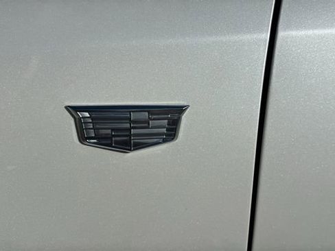 Used 2024 Cadillac XT4 Sport AWD/4WD image 32