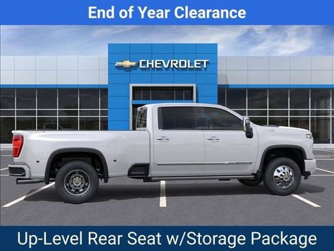 New 2025 Chevrolet Silverado 3500 High Country w/ High Country Premium Package image 5