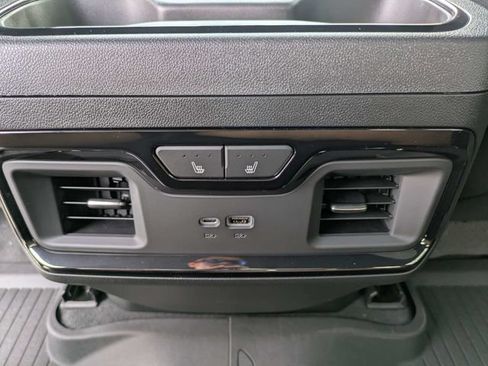 New 2026 GMC Sierra 2500 AT4 w/ AT4 Premium Plus Package AWD/4WD image 16