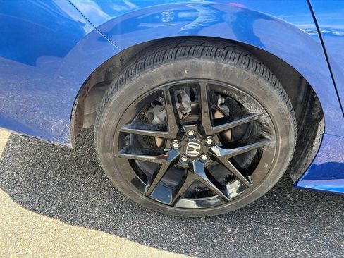 Used 2022 Honda Civic Sport image 10